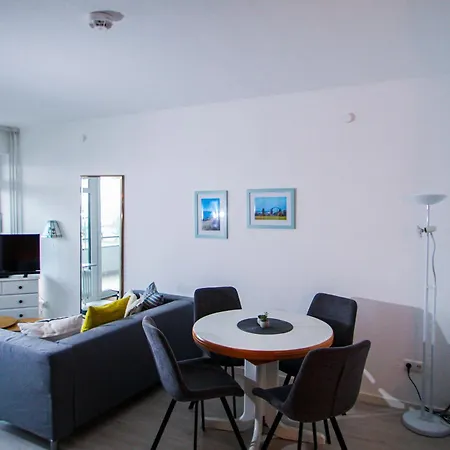Haus Berlin Hamburg 73 アパート