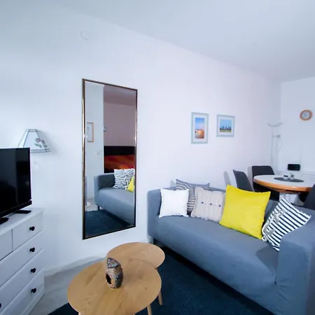 Haus Berlin Hamburg 73 アパート